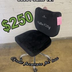 Impressions Vanity Chair Brand New