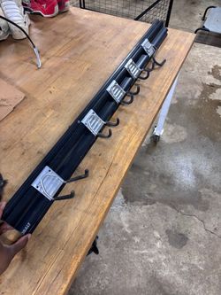Kobalt wall hanger