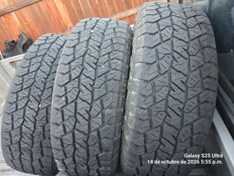 Tires Hancock  245/70R17
