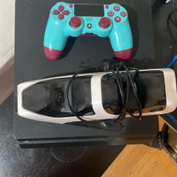 PS4 Slim With Controller And Charger 