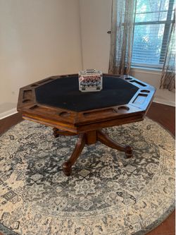 Card Table / Poker Table