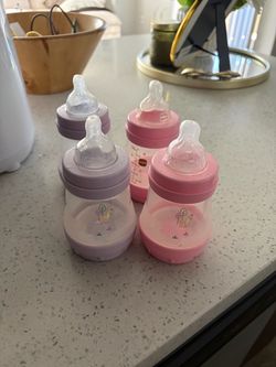 MAM Baby Bottles Set of 4 and Philip avent