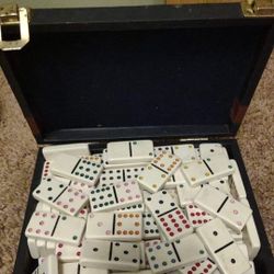 Dominos 