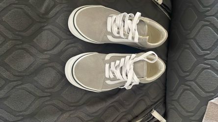Vans grey
