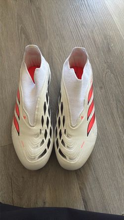 Soccer cleats adidas PREDATOR lace less