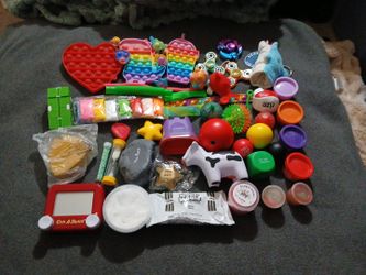 Lots Of  Fidget Toy Bundle 