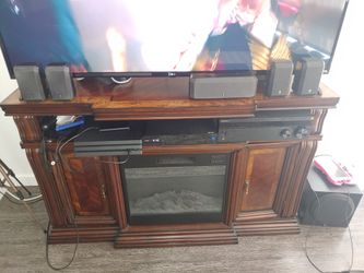 Yamaha 6 piece surround sound with Sony receiver