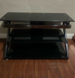 TV Stand / Entertainment Center