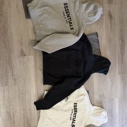 Essentials hoodie / sweats / shorts