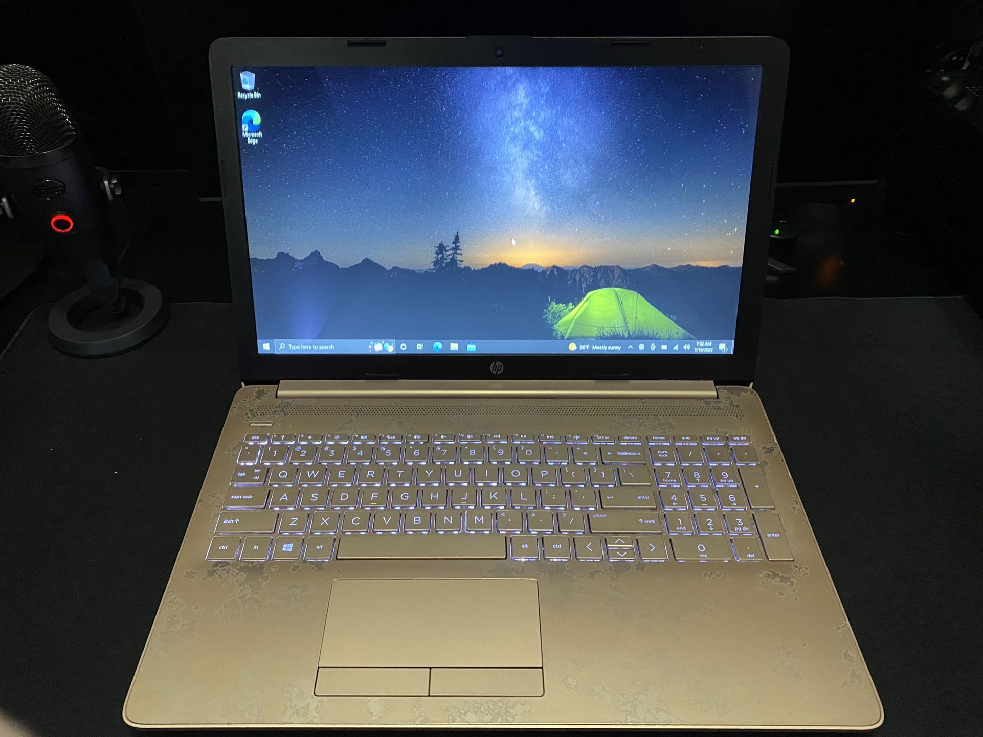 HP Laptop 15 AMD A9-9425 With 8 Gigs Of Ram, 124GB SSD