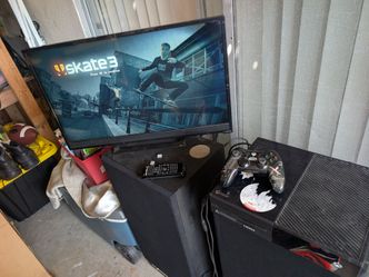 Xbox one system + 1 wire control & games installed