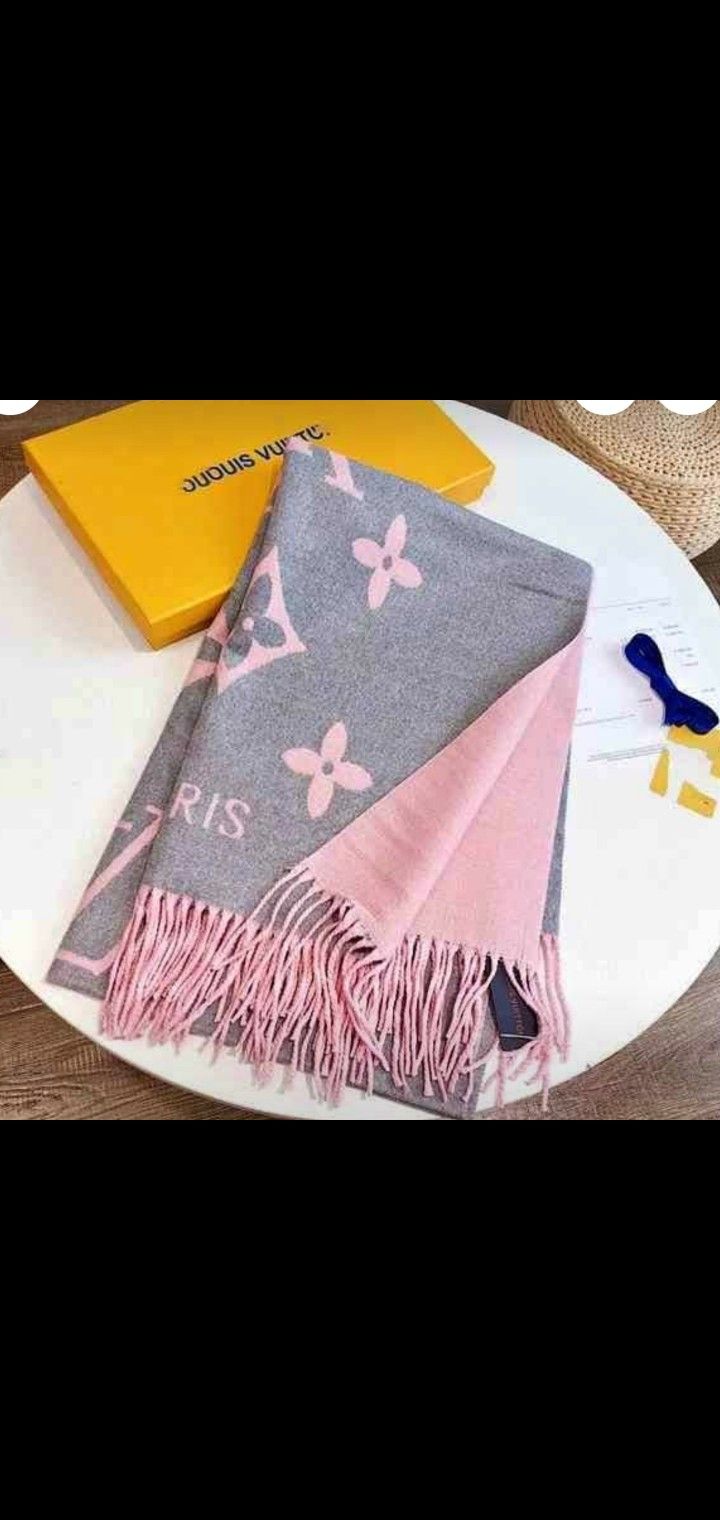 Shawl Kashmir