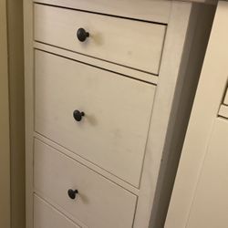 White Stained Cabinet
