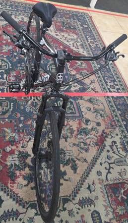 SCHWINN BICYCLE 700C GLENWOOD