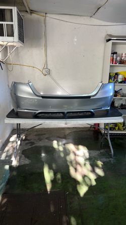 2018-2021 Toyota Camry SE Rear Bumper Cover OEM