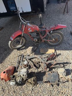 Honda xr75 xr80 parts $300