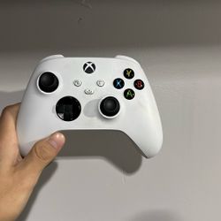 Broken Xbox Controller 