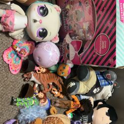 Large lot of toys includes brand new hello Kitty 50th anniversary surprise bowl includes unopened brand new Barbie color reveal includes lol suurprise