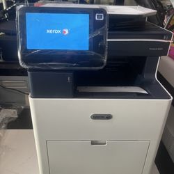 Brand New B605 Versalink Only 58 Copies On It ! Demo Unit