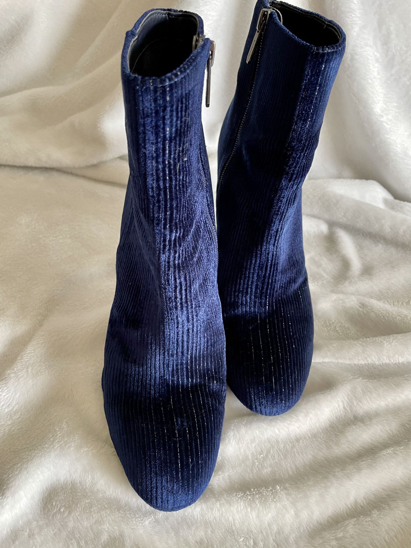 Women’s Gorgeous Blue - Size 10 (Sam Edelman) Low Boots