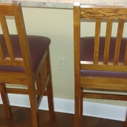 
Pair of Sunny Designs Amish Mission Style Solid Wood Bar Height Bar Stools