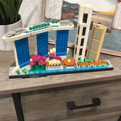 LEGO Architecture Skyline Collection Singapore 21057 set