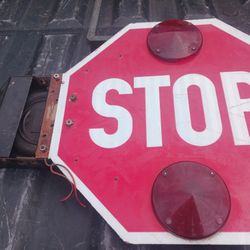 Electric Stop Sign 