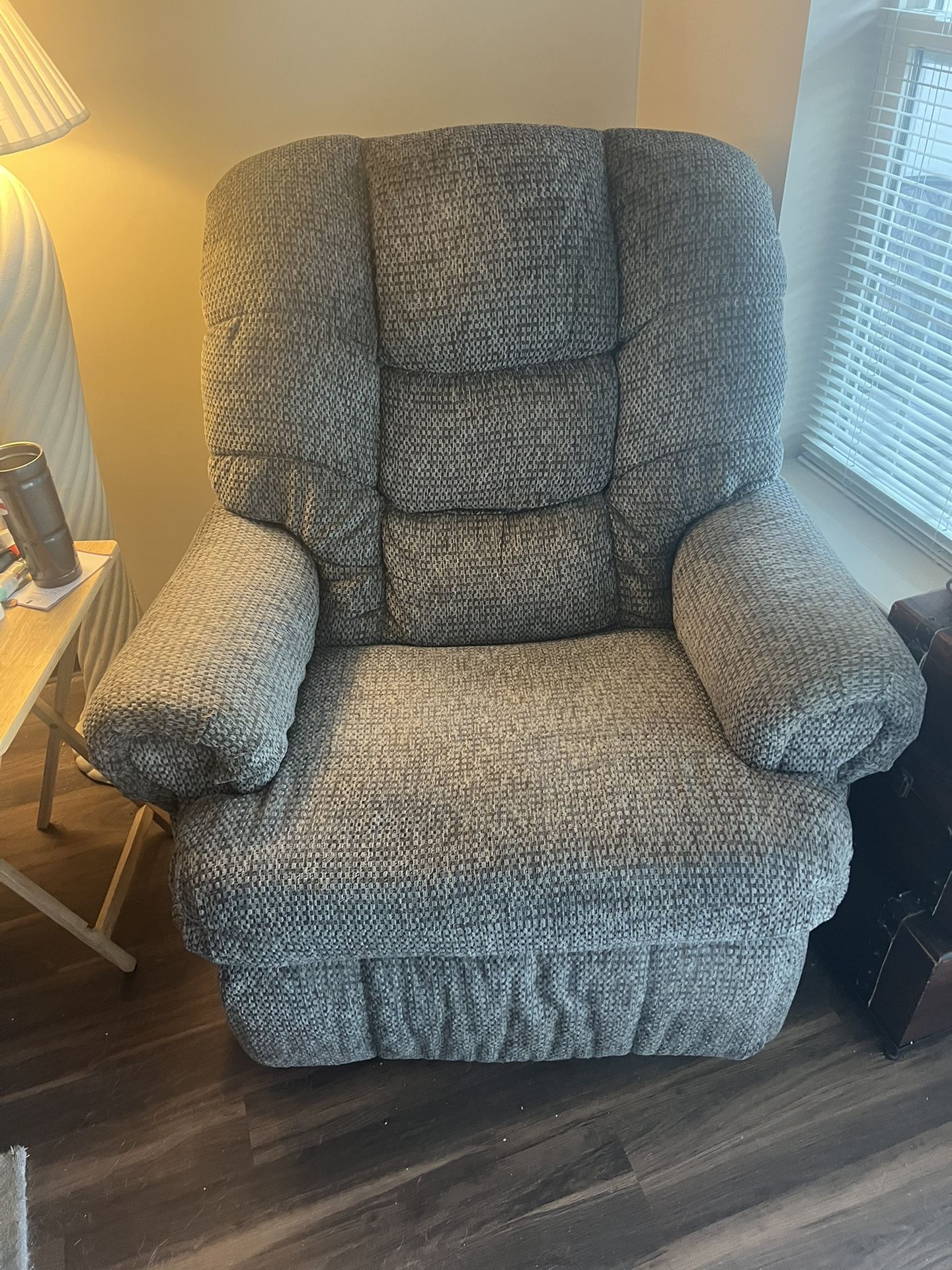 Big Boy Recliner