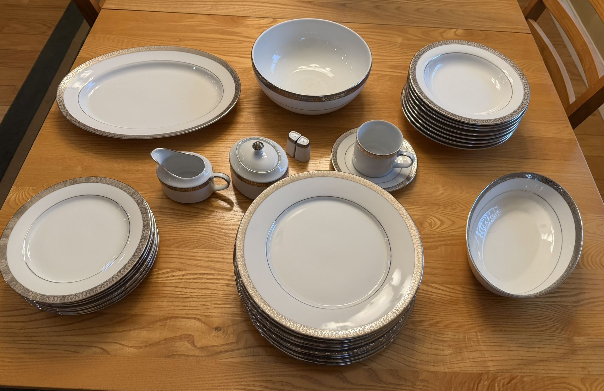 Royal Gallery Platinum Buffet Dinnerware Set - 8 Settings Plus Serving Pieces