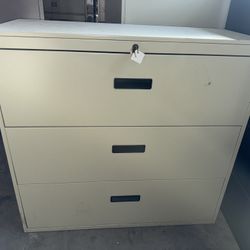 Filing Cabinet 