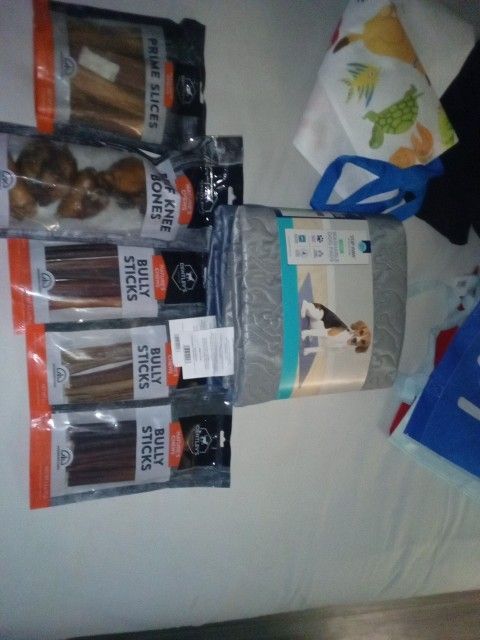 Dog Treats Plus Washable Dog Pads