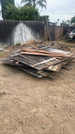 Free fence wood
