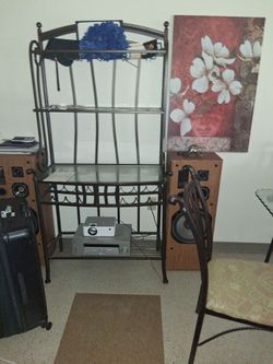 Table and bakers rack