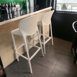 Bar Stools Bar High Top Stools White Outdoor Indoor Brand New