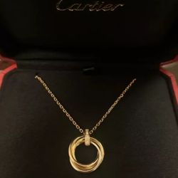 Cartier TRINITY Necklace 18K gold, 18K rose gold three ring buckle diamond neckl