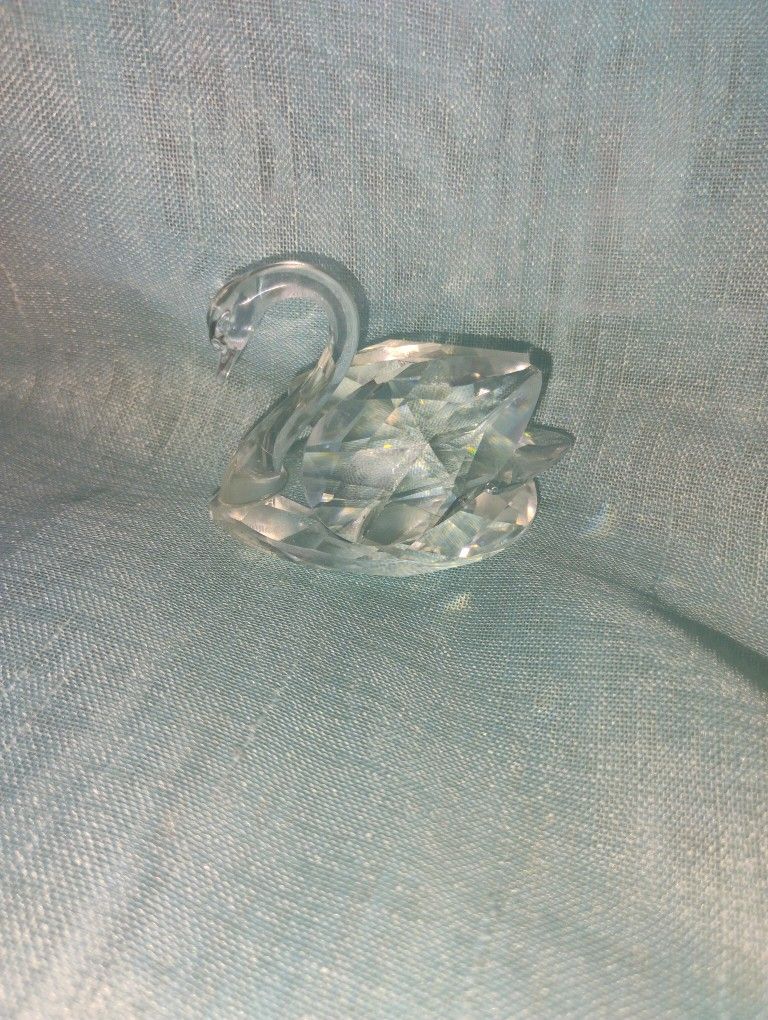 Swarovski Crystal Swan 🦢
