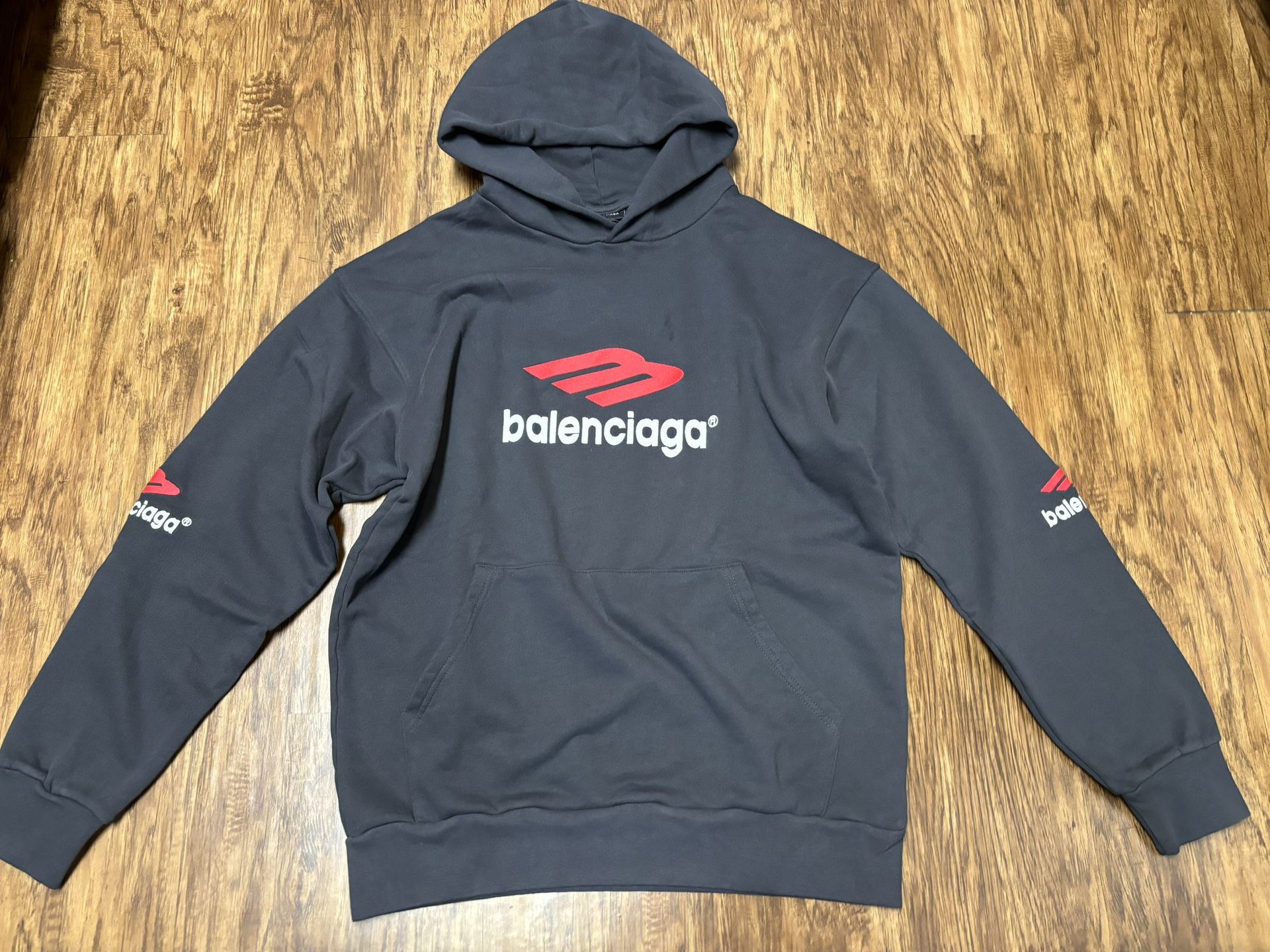 BALENCIAGA Hoodie ( Small/medium)