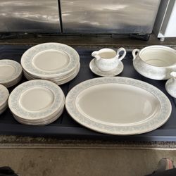 Royal Doulton China - Meadow Mist 