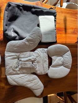 Nuna Pipa infant insert GOTS™ certified organic cotton fabric