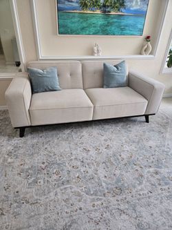 Love seat. Like new