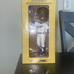 Manny Mota Bobble Head