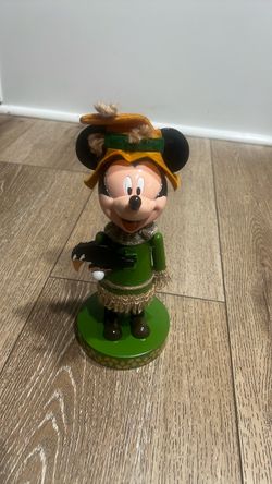 Disney 🌰 Cracker Mickey Mouse 🎃