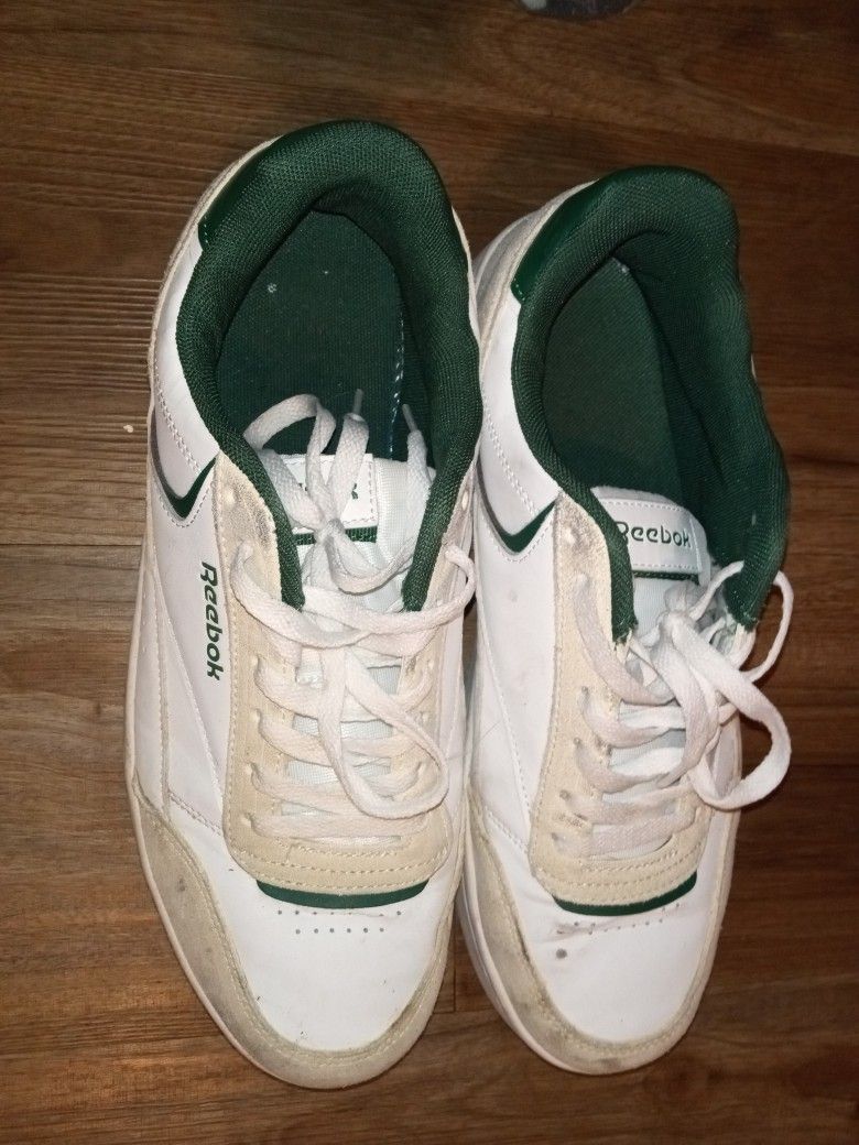 $5 Reebok Shoes