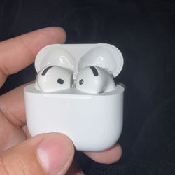 AirPod 4
