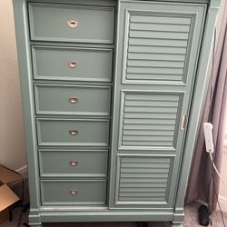 Armoire Dresser