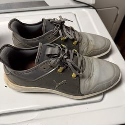 Men’s size 10 puma Golf Shoes 