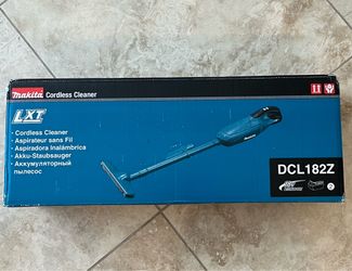 Makita 18 Volt Vacuum