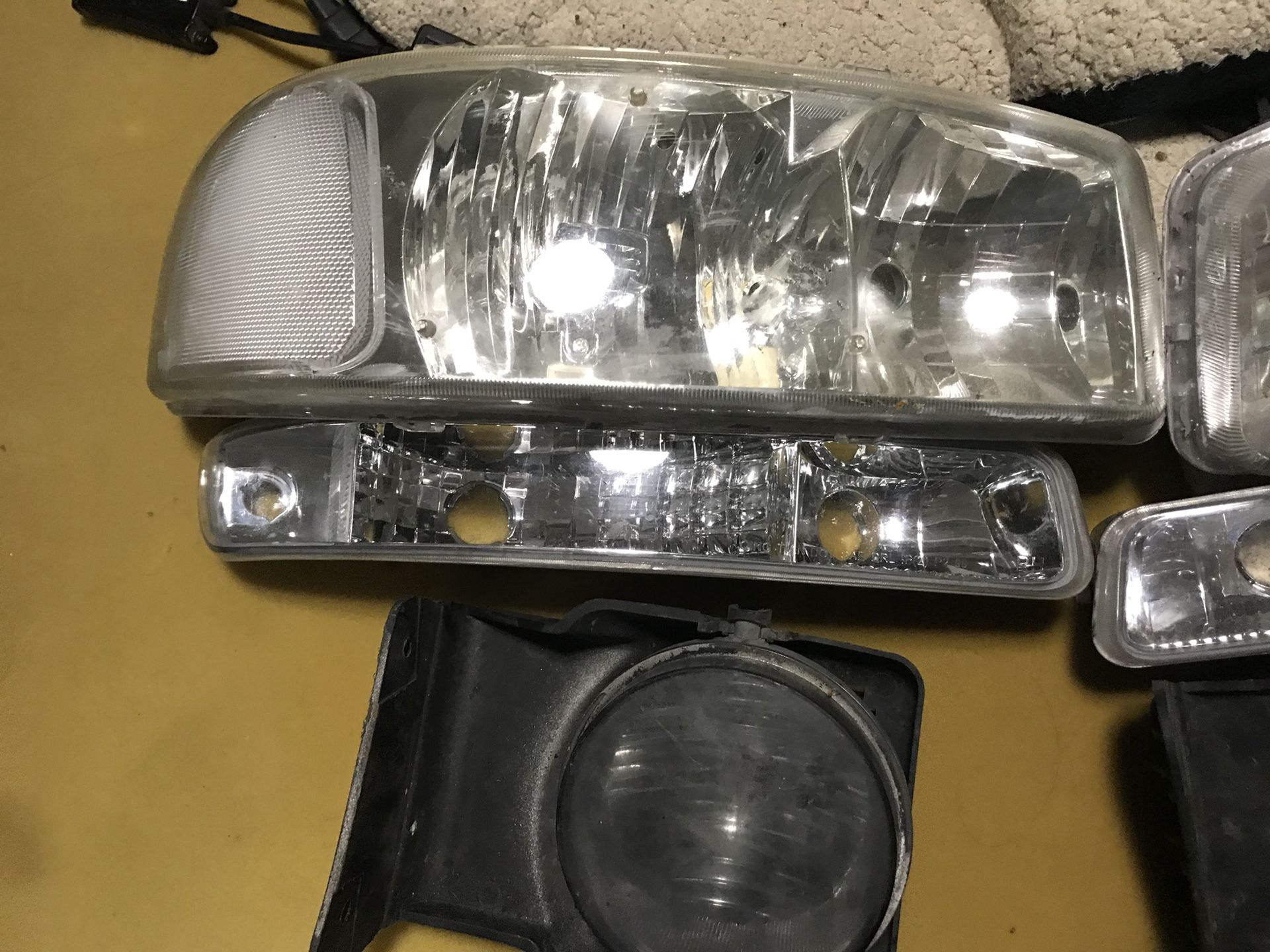 GMC Sierra headlights and fog lights
