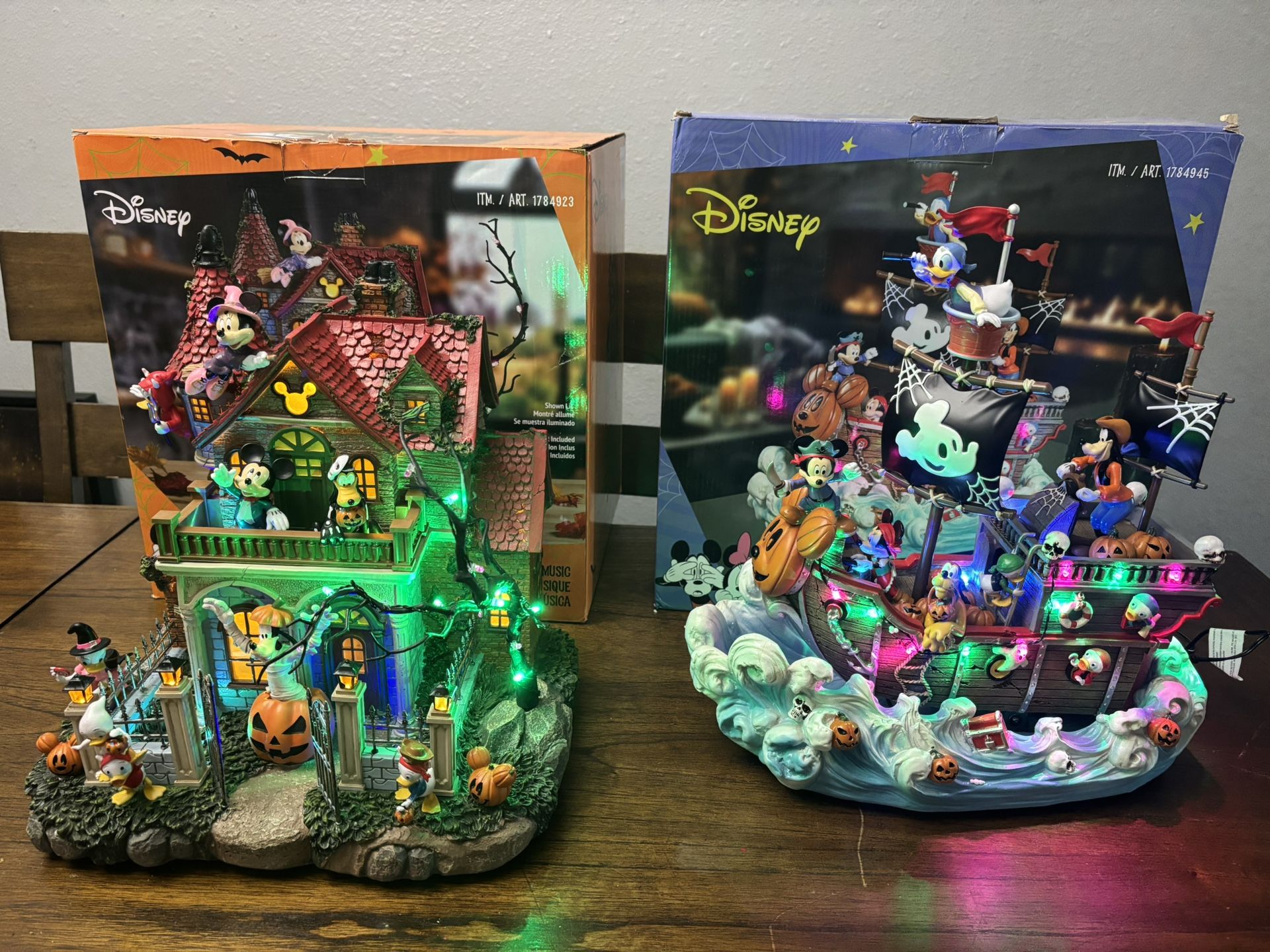 Disney Animated House And Pirate Ship