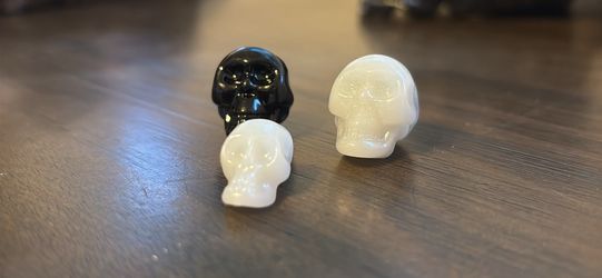 Black and white skull beads